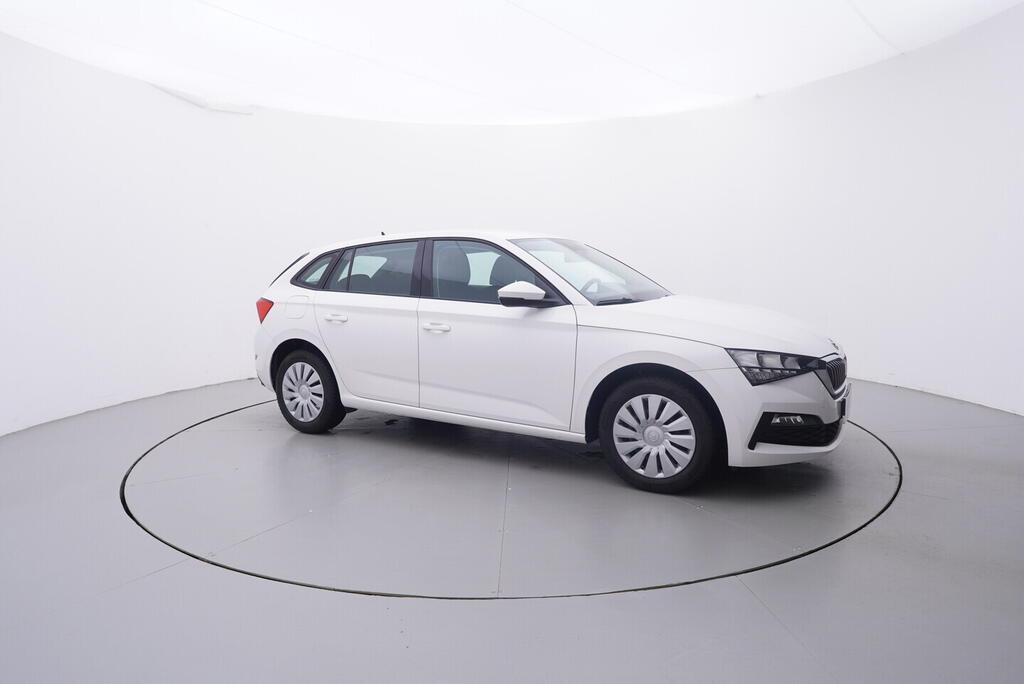 OV190V10459_16.webp_SCALA Ambition 1.0 TSI 70 kW manuál, DPH