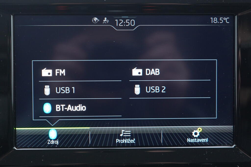 OV190V10459_29.webp_SCALA Ambition 1.0 TSI 70 kW manuál, DPH