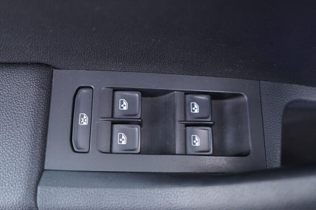 OV190V10461_20.webp_OCTAVIA Ambition Plus 2.0 TDI 110 kW automat, DPH