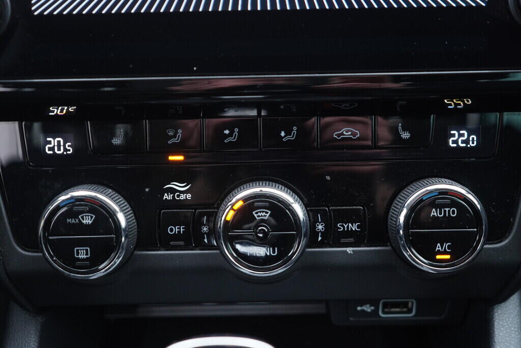 OV190V10461_31.webp_OCTAVIA Ambition Plus 2.0 TDI 110 kW automat, DPH