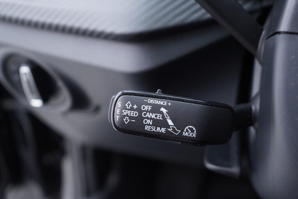 OV190V10462_25.webp_KAMIQ Monte Carlo 1.0 TSI 85 kW automat, DPH