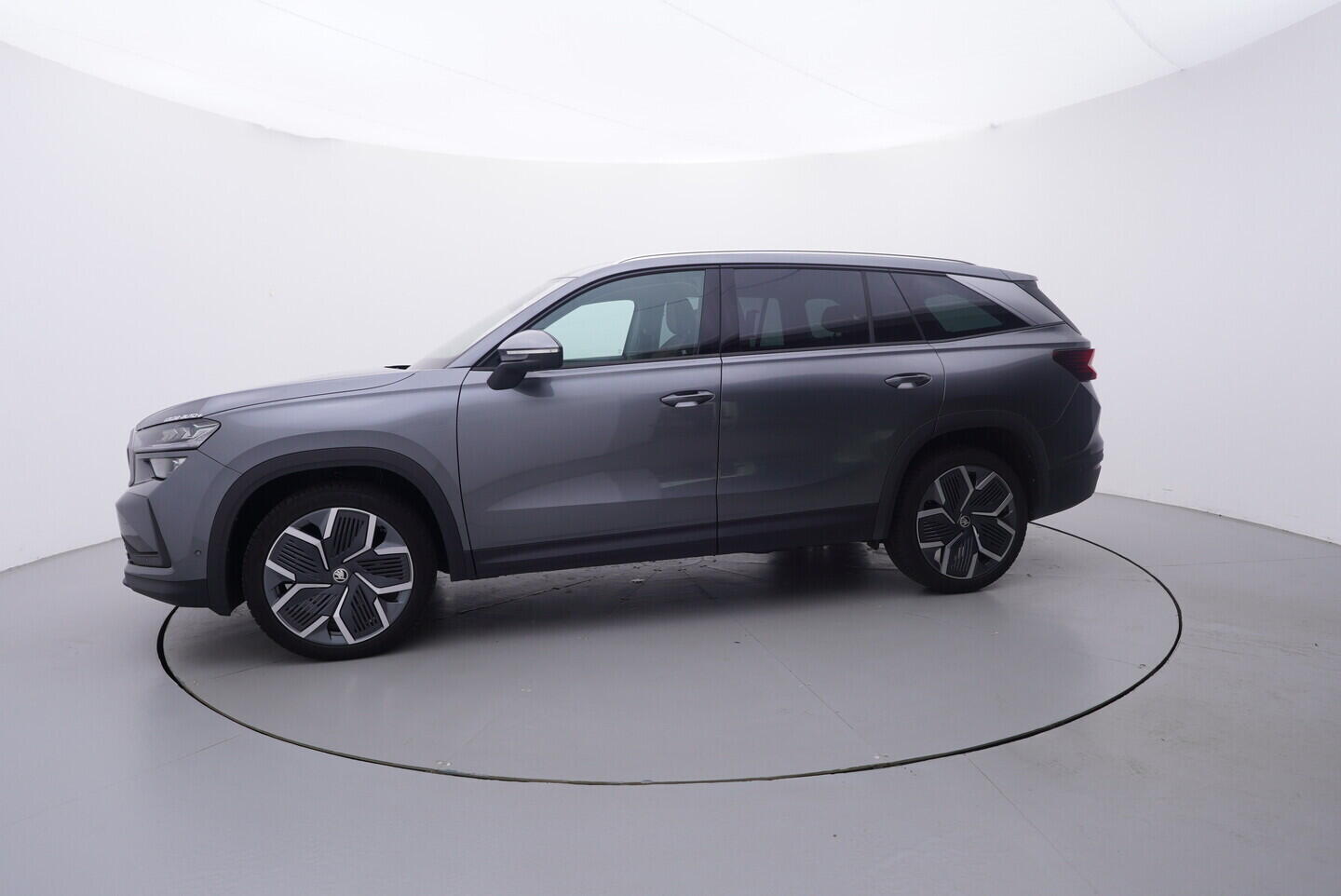 OV190V10464_11.webp_KODIAQ Selection 2.0 TDI 142 kW automat, DPH