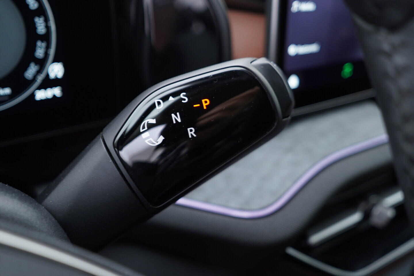 OV190V10464_25.webp_KODIAQ Selection 2.0 TDI 142 kW automat, DPH