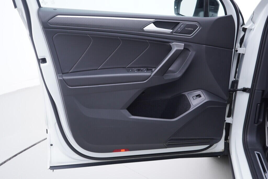 OV190V10466_19.webp_TIGUAN ALLSPACE R-Line 2.0 TDI 147 kW automat, DPH