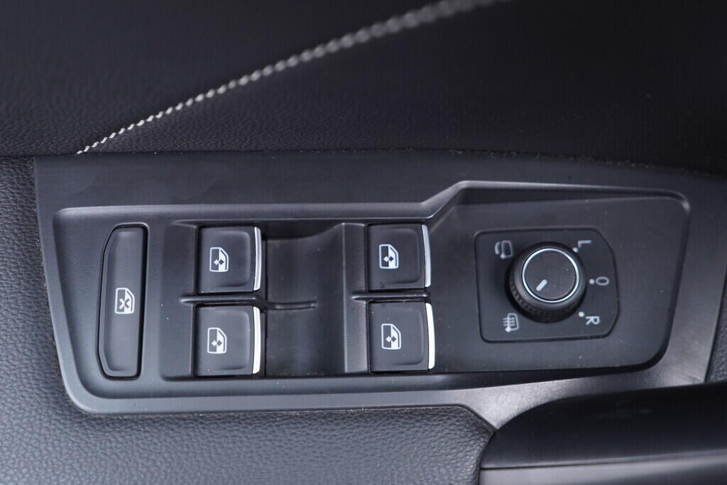 OV190V10466_20.webp_TIGUAN ALLSPACE R-Line 2.0 TDI 147 kW automat, DPH