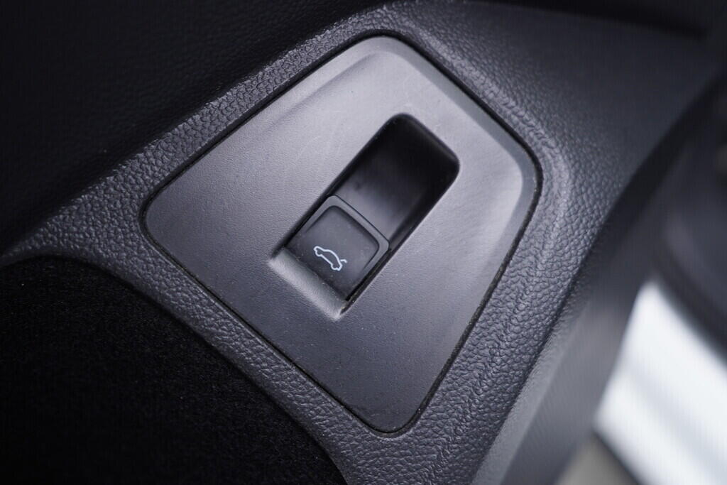 OV190V10466_21.webp_TIGUAN ALLSPACE R-Line 2.0 TDI 147 kW automat, DPH