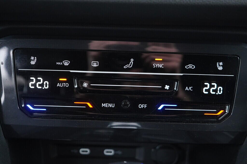 OV190V10466_36.webp_TIGUAN ALLSPACE R-Line 2.0 TDI 147 kW automat, DPH