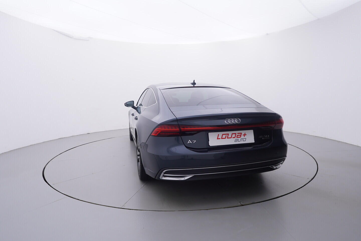 OV190V10468_13.webp_A7 SPORTBACK 45 TDI QUATTRO 3.0 TDI 170 kW automat, DPH