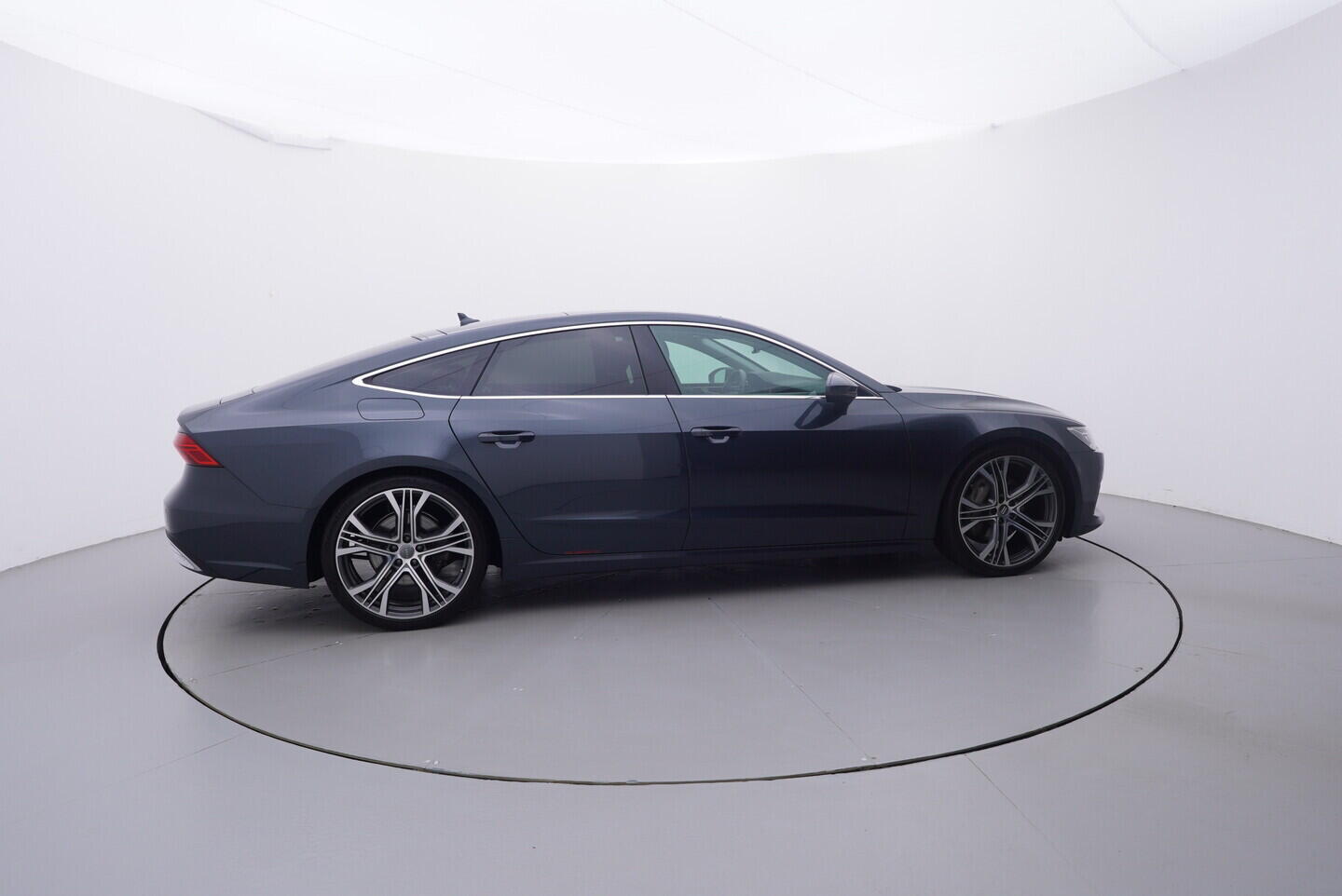 OV190V10468_15.webp_A7 SPORTBACK 45 TDI QUATTRO 3.0 TDI 170 kW automat, DPH