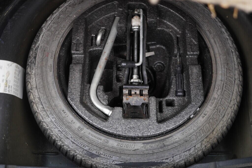 OV190V10475_33.webp_FABIA Ambition 1.2 HTP 44 kW manuál