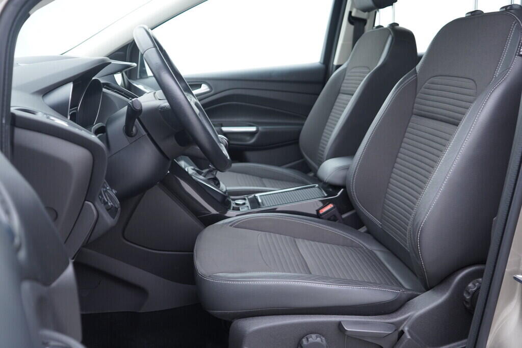 OV190V10476_22.webp_KUGA  1.5 EcoBoost 110 kW manuál