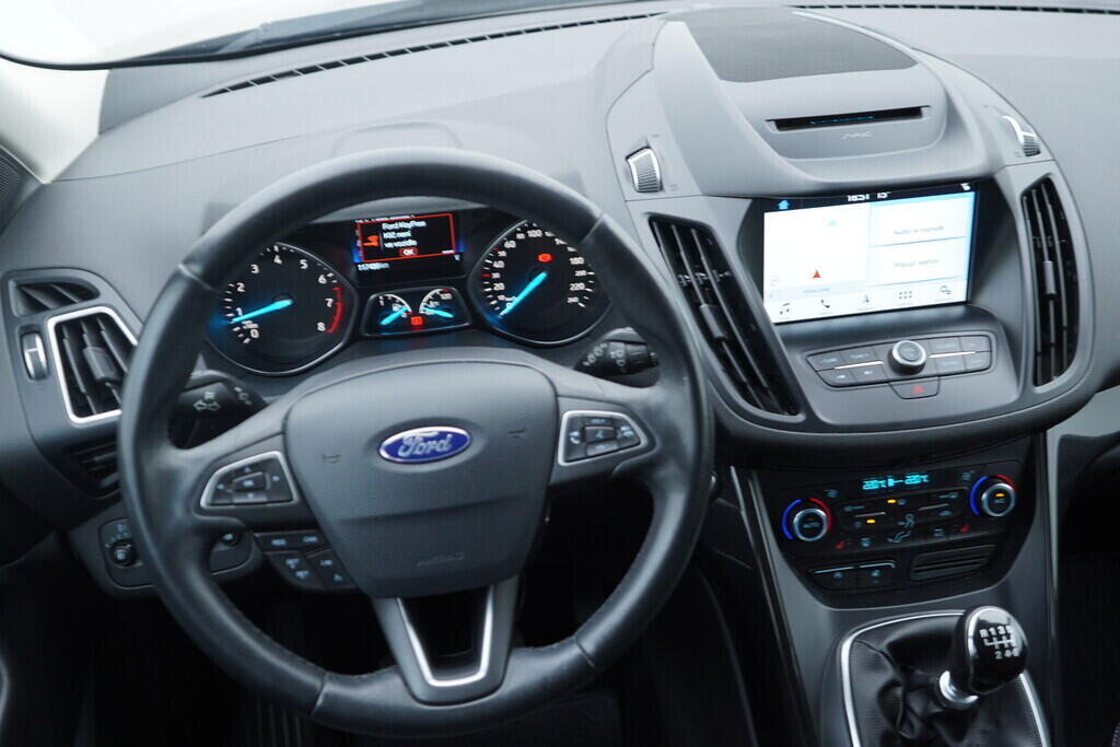 OV190V10476_27.webp_KUGA  1.5 EcoBoost 110 kW manuál