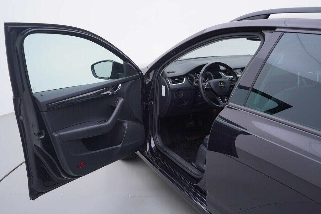 OV190V10478_18.webp_OCTAVIA  2.0 TDI 110 kW automat