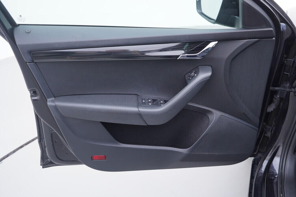 OV190V10478_19.webp_OCTAVIA  2.0 TDI 110 kW automat