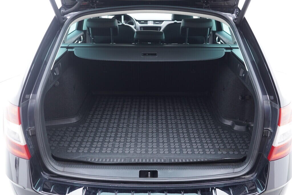 OV190V10478_41.webp_OCTAVIA  2.0 TDI 110 kW automat