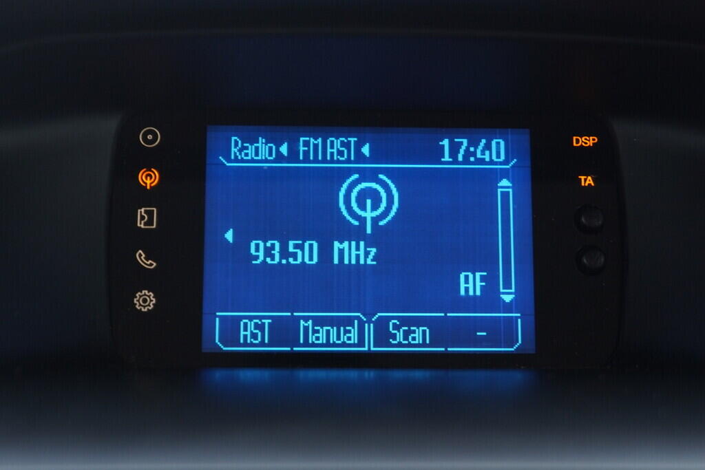 OV190V10480_28.webp_FOCUS  1.6 TDCi 85 kW manuál