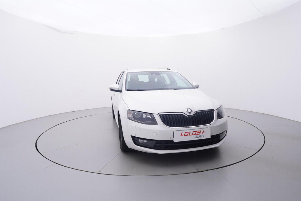 OV190V10481_17.webp_OCTAVIA Elegance 1.2 TSI 77 kW manuál