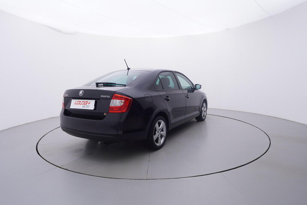 OV190V10483_13.webp_RAPID Elegance 1.6 TDI 85 kW manuál