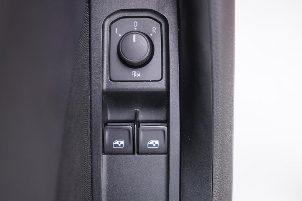 OV190V10484_20.webp_KAMIQ Ambition 1.0 TSI 70 kW manuál, DPH