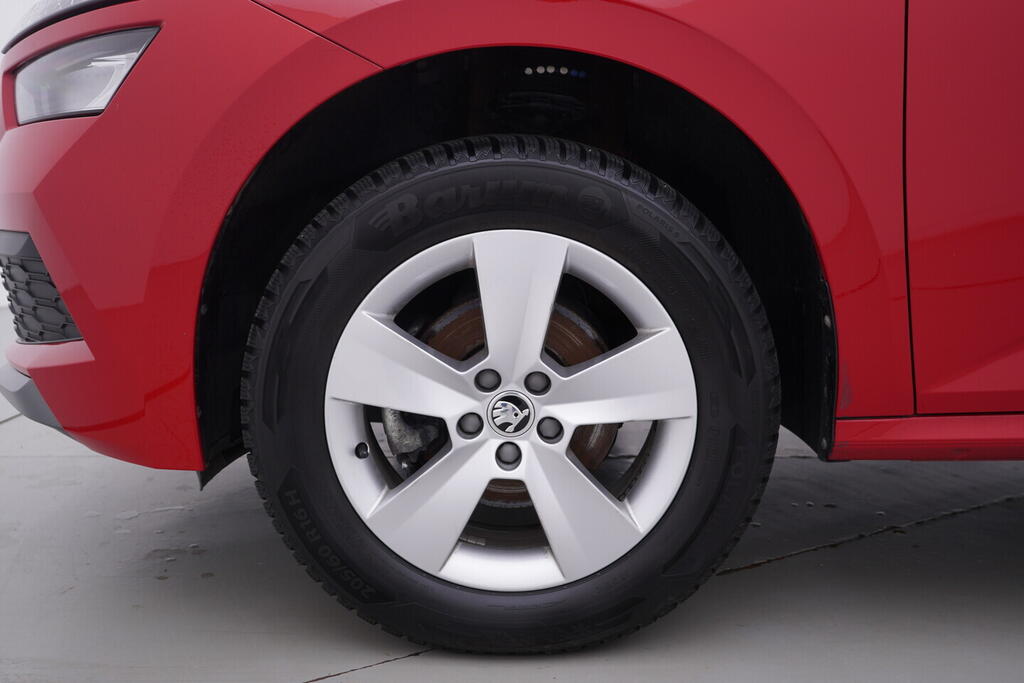 OV190V10484_37.webp_KAMIQ Ambition 1.0 TSI 70 kW manuál, DPH