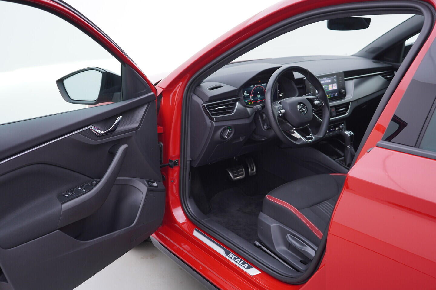 OV190V10485_18.webp_SCALA Monte Carlo 1.5 TSI 110 kW automat, DPH