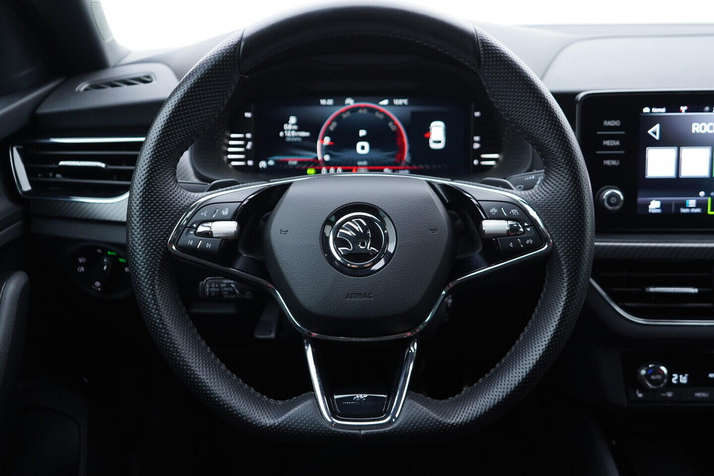 OV190V10485_28.webp_SCALA Monte Carlo 1.5 TSI 110 kW automat, DPH