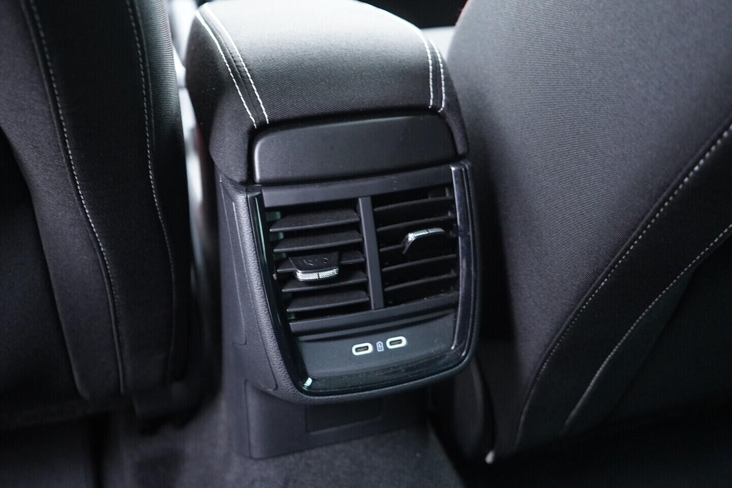 OV190V10485_37.webp_SCALA Monte Carlo 1.5 TSI 110 kW automat, DPH