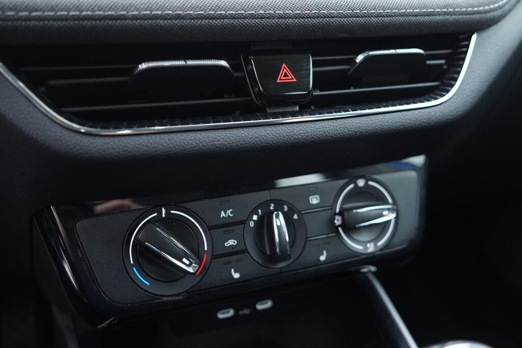 OV190V10488_31.webp_FABIA Style 1.0 TSI 70 kW manuál, DPH