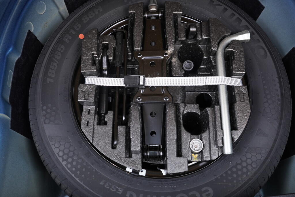 OV190V10488_37.webp_FABIA Style 1.0 TSI 70 kW manuál, DPH