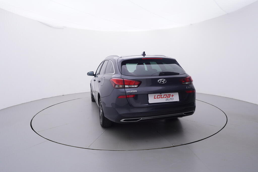 OV190V10489_13.webp_I30 Smart 1.5 T-GDI 118 kW automat, DPH