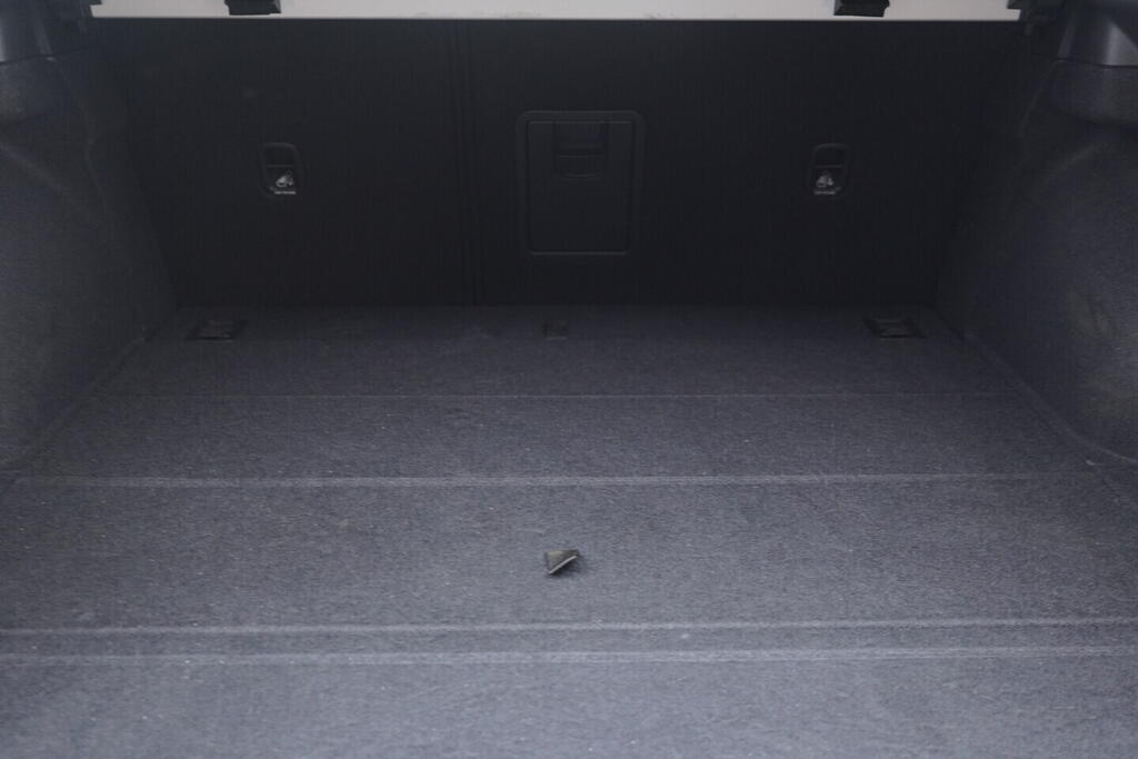 OV190V10489_37.webp_I30 Smart 1.5 T-GDI 118 kW automat, DPH