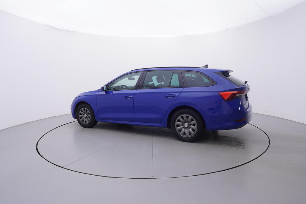 OV190V10497_12.webp_OCTAVIA Ambition 2.0 TDI 85 kW manuál, DPH