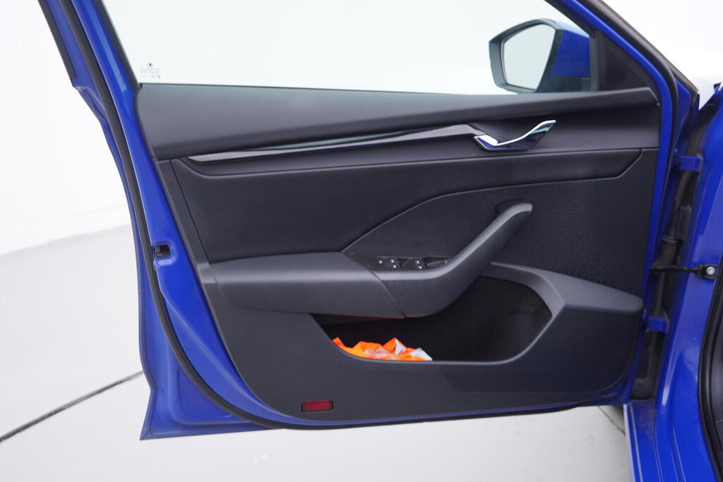 OV190V10497_19.webp_OCTAVIA Ambition 2.0 TDI 85 kW manuál, DPH