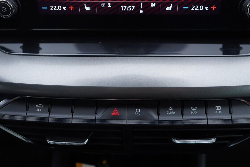 OV190V10497_31.webp_OCTAVIA Ambition 2.0 TDI 85 kW manuál, DPH