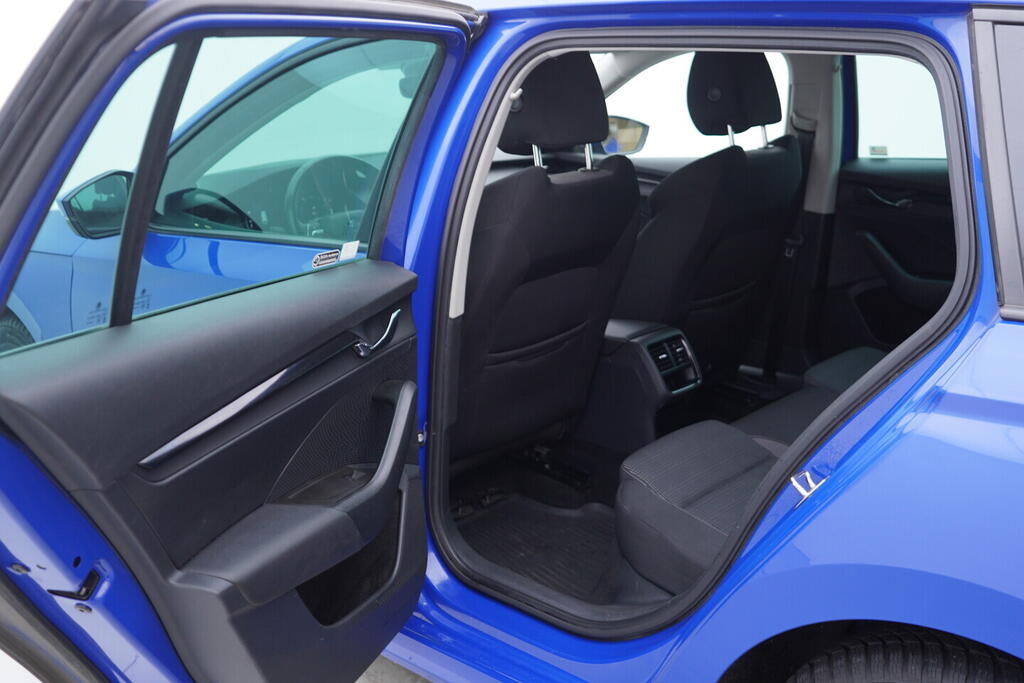 OV190V10497_33.webp_OCTAVIA Ambition 2.0 TDI 85 kW manuál, DPH