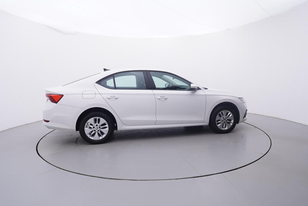 OV190V10498_15.webp_OCTAVIA Ambition 2.0 TDI 85 kW manuál, DPH