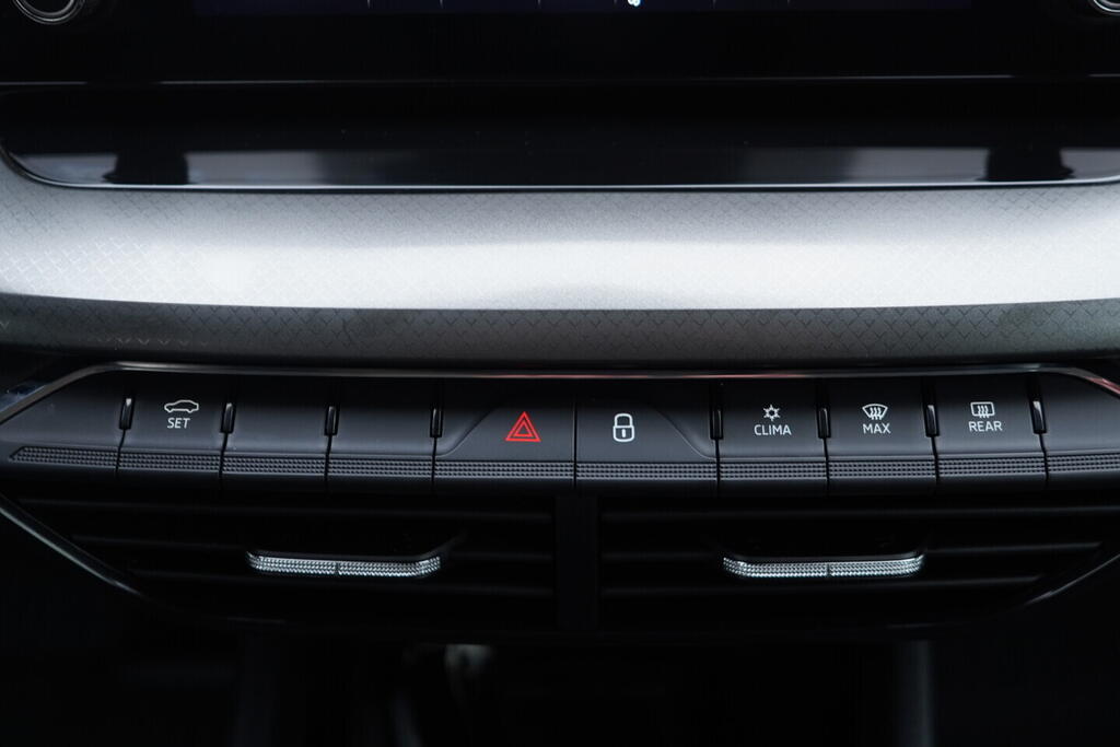 OV190V10498_31.webp_OCTAVIA Ambition 2.0 TDI 85 kW manuál, DPH