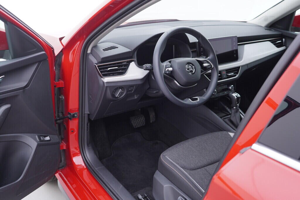 OV190V10499_18.webp_KAMIQ Top Selection 1.0 TSI 85 kW automat, DPH