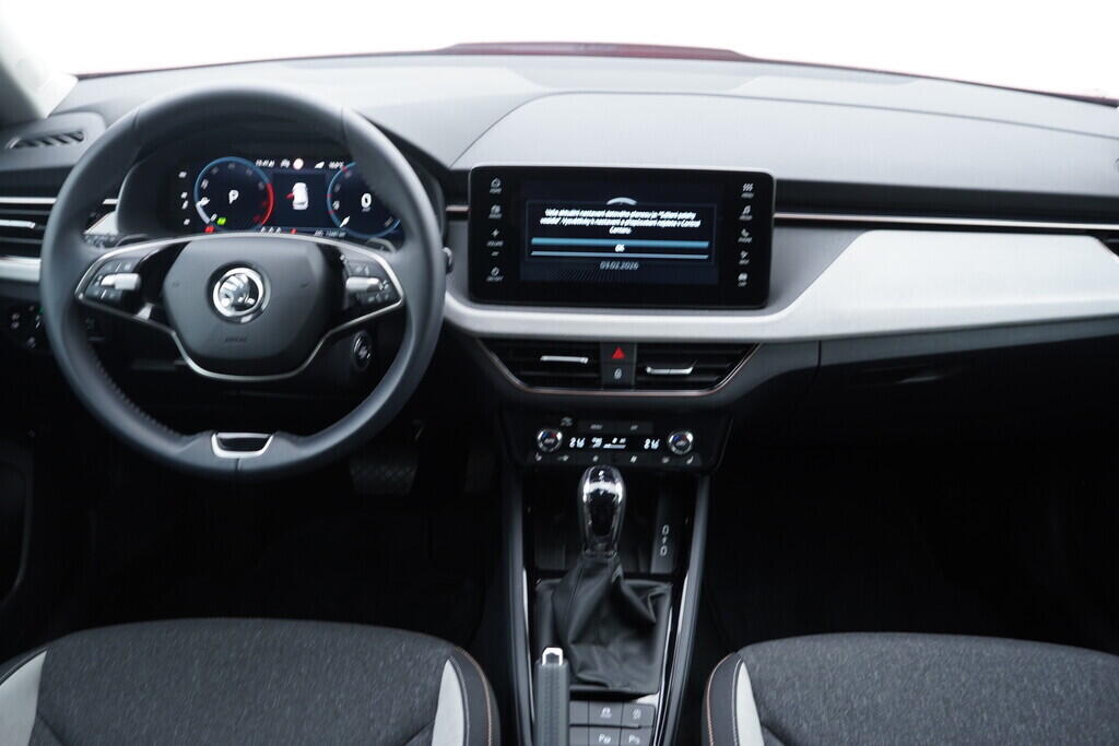 OV190V10499_25.webp_KAMIQ Top Selection 1.0 TSI 85 kW automat, DPH