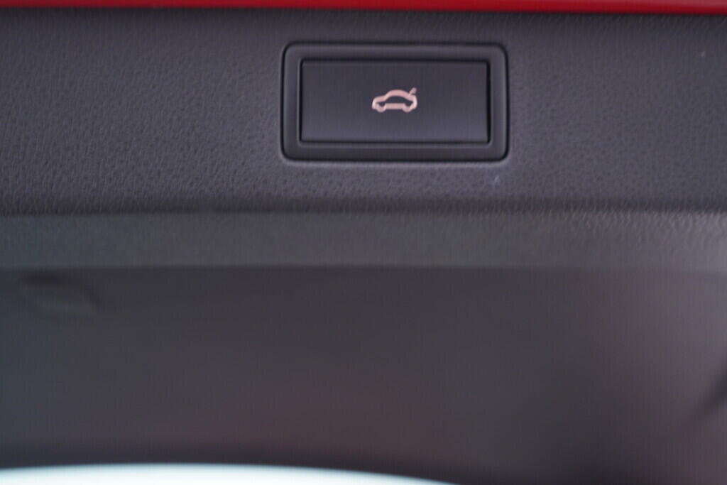 OV190V10499_37.webp_KAMIQ Top Selection 1.0 TSI 85 kW automat, DPH