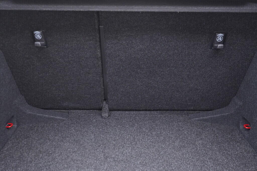 OV190V10499_38.webp_KAMIQ Top Selection 1.0 TSI 85 kW automat, DPH