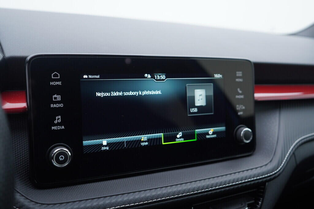 OV190V10500_29.webp_FABIA Monte Carlo 1.0 TSI 85 kW automat, DPH