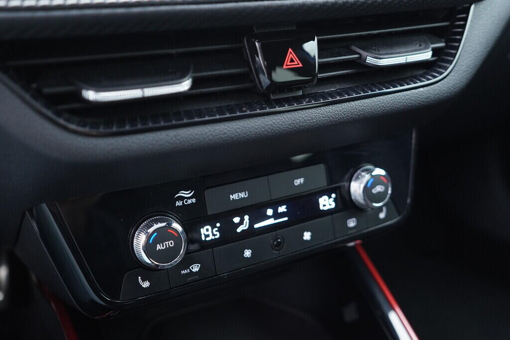 OV190V10500_31.webp_FABIA Monte Carlo 1.0 TSI 85 kW automat, DPH