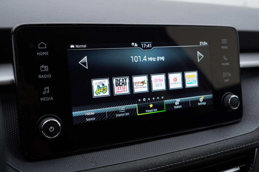 OV190V10501_27.webp_FABIA Top Selection 1.0 TSI 85 kW automat, DPH