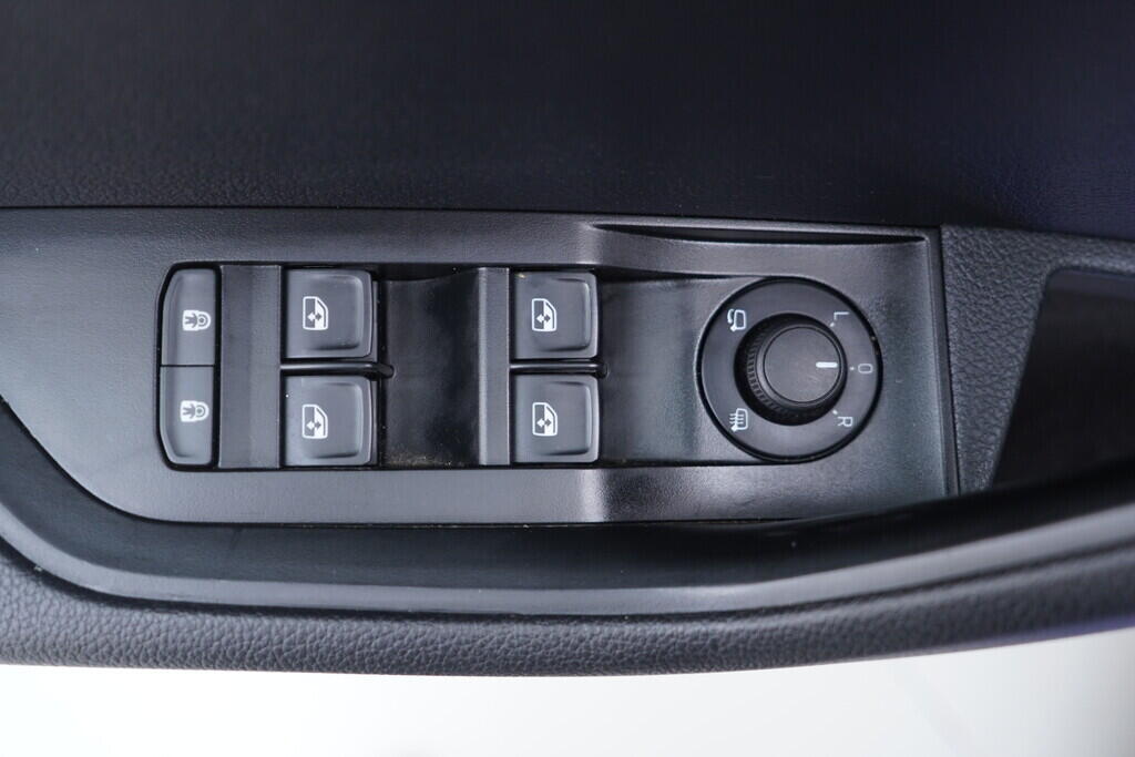 OV190V10505_20.webp_SUPERB Ambition 2.0 TDI 110 kW automat