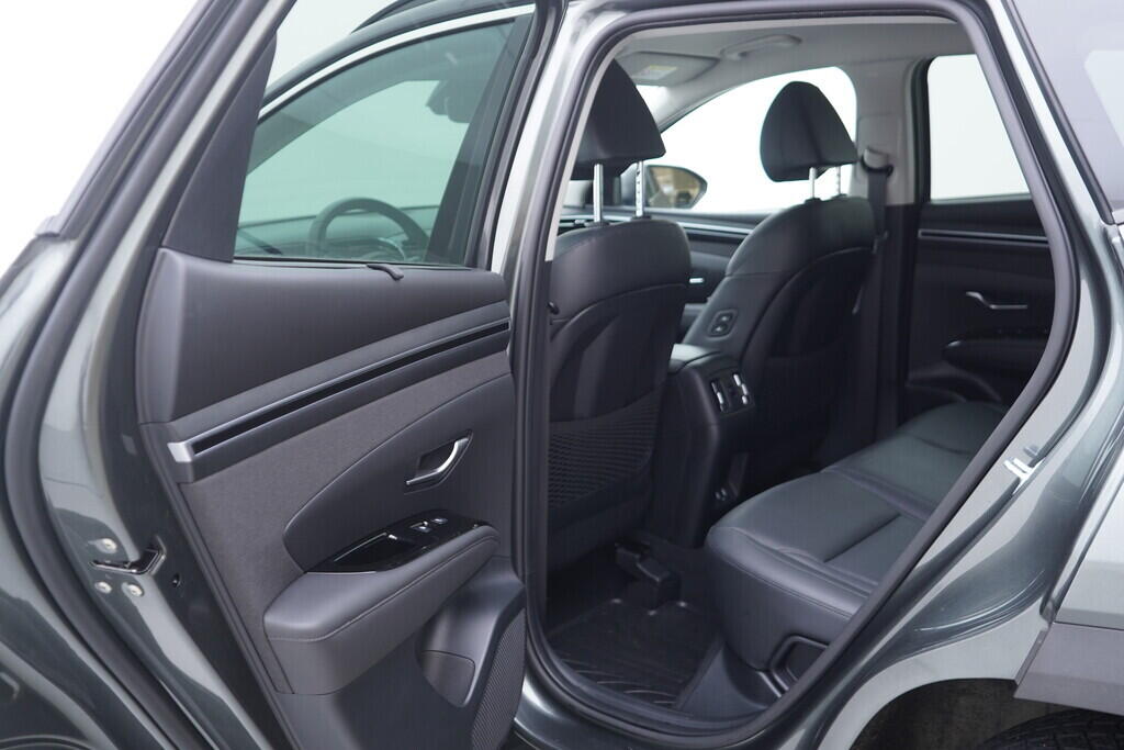 OV190V10508_38.webp_TUCSON Style premium 1.6  132 kW automat