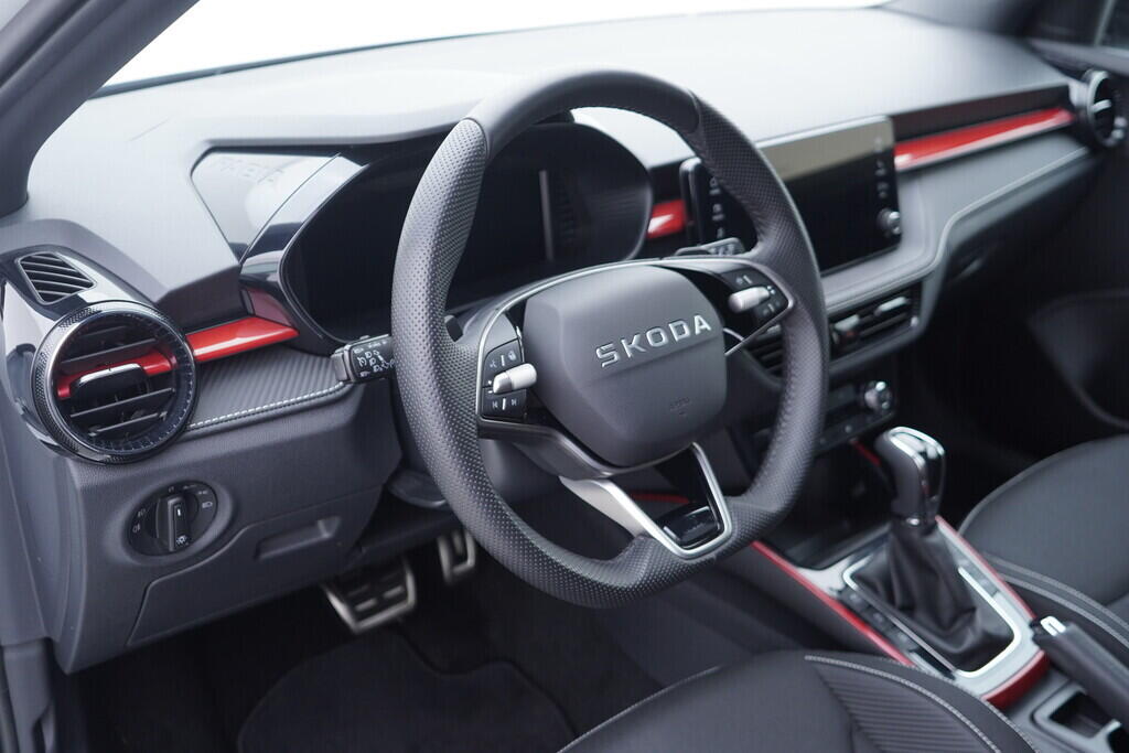 OV190V10510_21.webp_FABIA Monte Carlo 1.0 TSI 85 kW automat, DPH