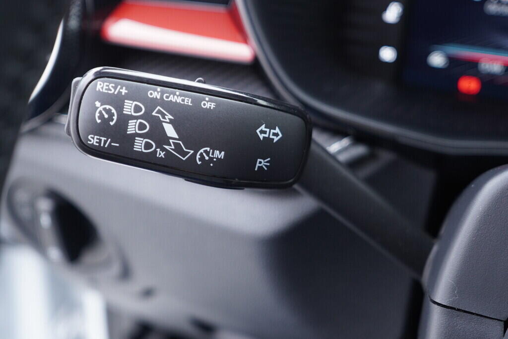 OV190V10510_23.webp_FABIA Monte Carlo 1.0 TSI 85 kW automat, DPH