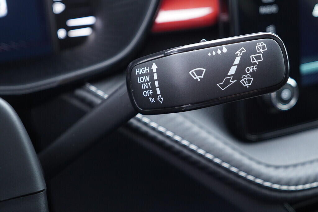 OV190V10510_24.webp_FABIA Monte Carlo 1.0 TSI 85 kW automat, DPH