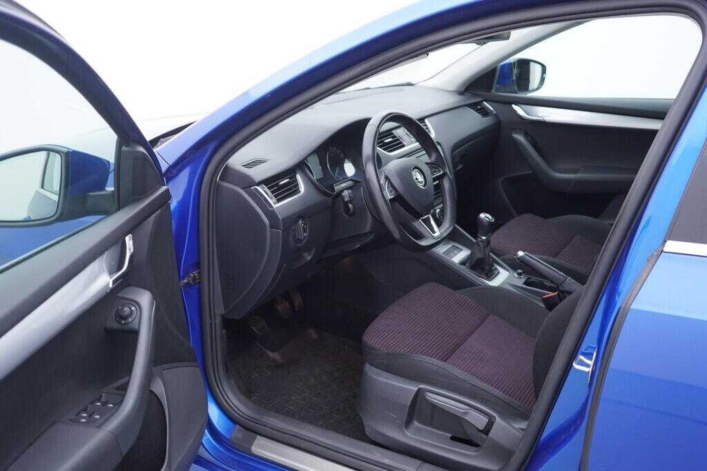 OV190V10511_18.webp_OCTAVIA Style 1.4 TSI CNG 81 kW manuál, DPH